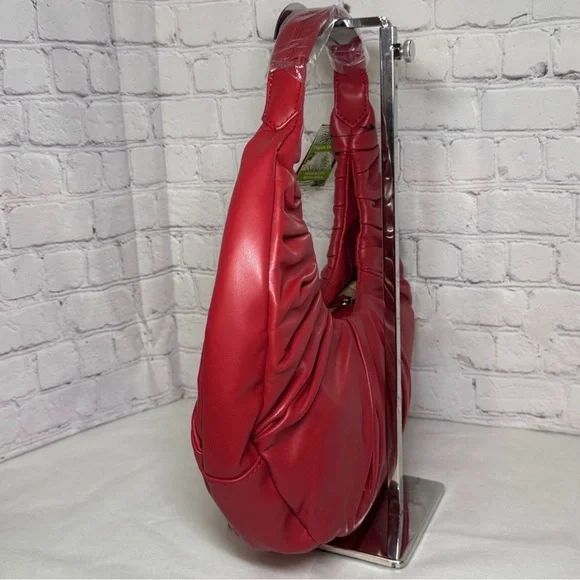 Badgley Mischka Red Vegan Leather Crescent Pleats Shoulder Bag - Picture 4 of 8